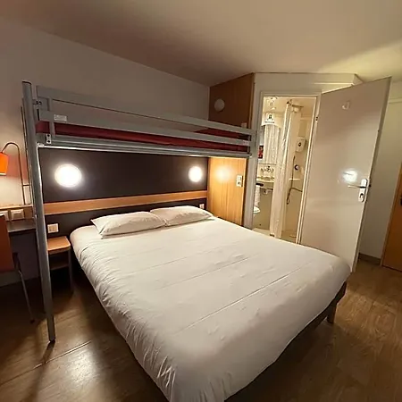 Parc Des Expositions Hotel 2*