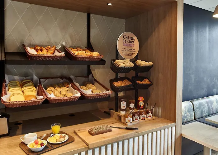 Parc Des Expositions 2* Lisieux