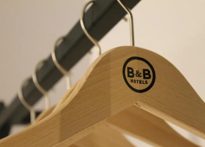 Parc Des Expositions Отель 2*