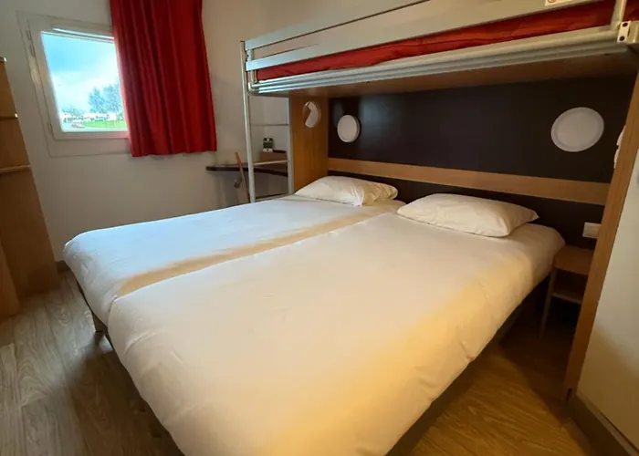 Parc Des Expositions Отель 2*